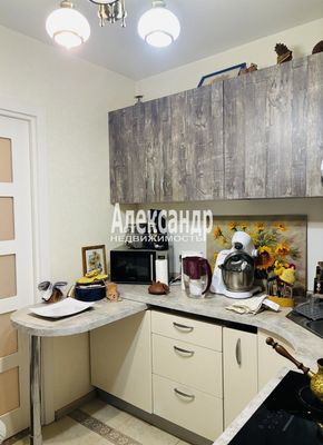 Продам однокомнатную (1-комн.) квартиру, Обуховской Обороны пр-кт, 138к2, Санкт-Петербург г