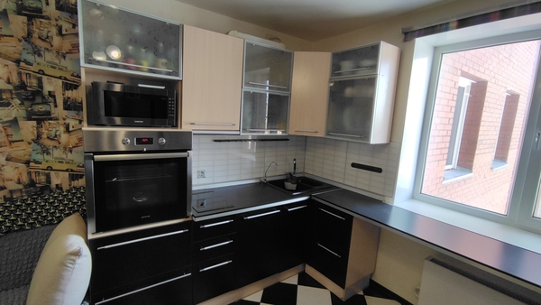 Продам двухкомнатную (2-комн.) квартиру, Тюленина ул, 12, Новосибирск г