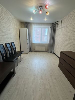 Продам двухкомнатную (2-комн.) квартиру, Тюленина ул, 12, Новосибирск г