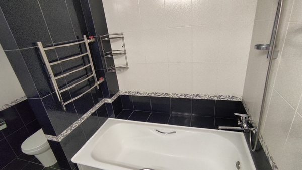 Продам двухкомнатную (2-комн.) квартиру, Тюленина ул, 12, Новосибирск г