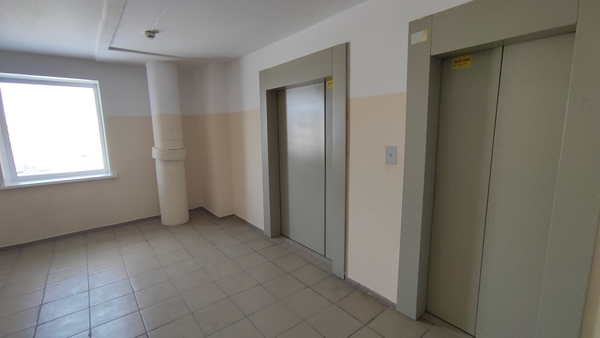 Продам двухкомнатную (2-комн.) квартиру, Тюленина ул, 12, Новосибирск г