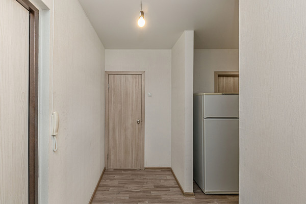Продам двухкомнатную (2-комн.) квартиру, Петра Сумина ул, 7, Челябинск г
