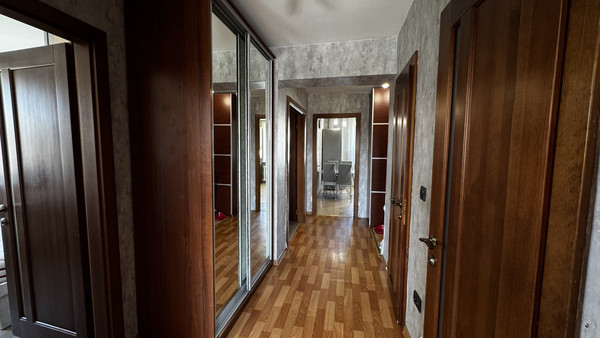Продам многокомнатную квартиру, Тельмана ул, 17, Иркутск г