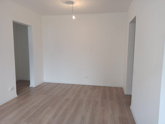 Продам двухкомнатную (2-комн.) квартиру, Пахомовская ул, 23, Санкт-Петербург г