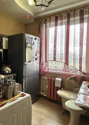 Продам двухкомнатную (2-комн.) квартиру, Первомайская ул, 68, Нижний Тагил г