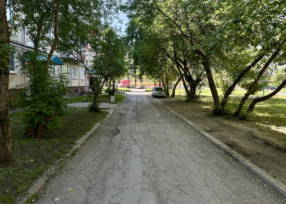 Продам двухкомнатную (2-комн.) квартиру, Первомайская ул, 68, Нижний Тагил г