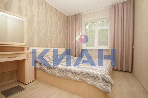 Продам многокомнатную квартиру, им.газеты Красноярский рабочий пр-кт, 124а, Красноярск г