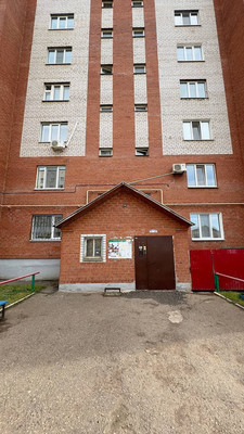 Продам однокомнатную (1-комн.) квартиру, 29-й мкр, 1, Октябрьский г