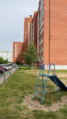 Продам однокомнатную (1-комн.) квартиру, 29-й мкр, 1, Октябрьский г