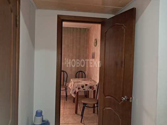 Продам двухкомнатную (2-комн.) квартиру, Кириченко ул, 13, Горячий Ключ г