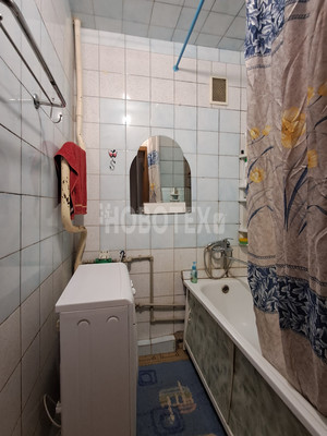 Продам двухкомнатную (2-комн.) квартиру, Кириченко ул, 13, Горячий Ключ г