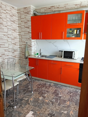 Продам двухкомнатную (2-комн.) квартиру, Таганрогская ул, 120к1, Ростов-на-Дону г