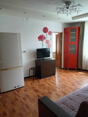 Продам двухкомнатную (2-комн.) квартиру, Таганрогская ул, 120к1, Ростов-на-Дону г