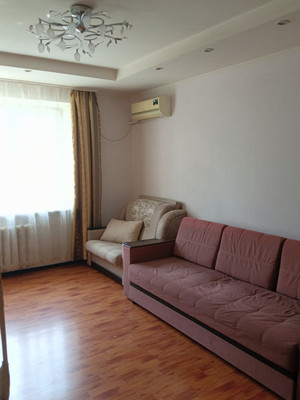 Продам двухкомнатную (2-комн.) квартиру, Таганрогская ул, 120к1, Ростов-на-Дону г