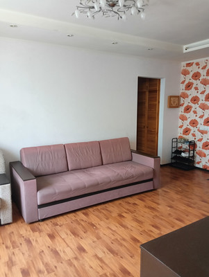 Продам двухкомнатную (2-комн.) квартиру, Таганрогская ул, 120к1, Ростов-на-Дону г