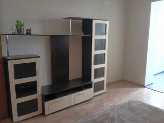 Продам двухкомнатную (2-комн.) квартиру, Таганрогская ул, 120к1, Ростов-на-Дону г