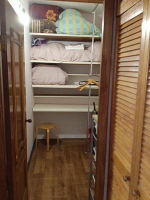Продам двухкомнатную (2-комн.) квартиру, Таганрогская ул, 120к1, Ростов-на-Дону г