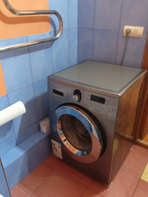 Продам двухкомнатную (2-комн.) квартиру, Таганрогская ул, 120к1, Ростов-на-Дону г