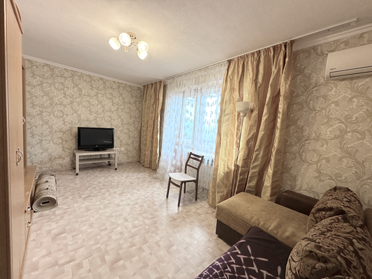 Продам двухкомнатную (2-комн.) квартиру, Гагарина пр-кт, 4, Нижний Новгород г