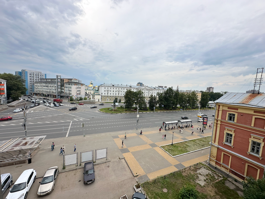 Продам двухкомнатную (2-комн.) квартиру, Гагарина пр-кт, 4, Нижний Новгород г