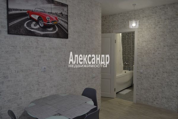 Продам однокомнатную (1-комн.) квартиру, Екатерининская ул, 6к2, Мурино п