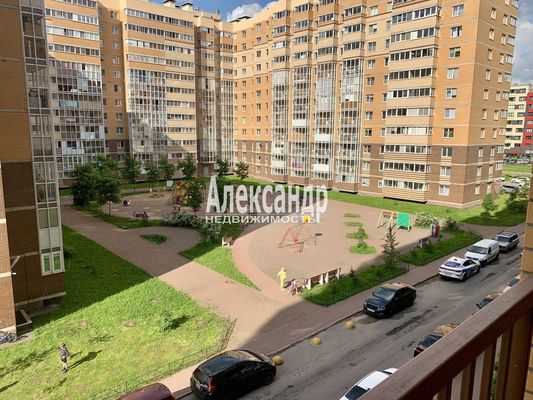 Продам однокомнатную (1-комн.) квартиру, Голландская ул, 6, Янино-1 гп