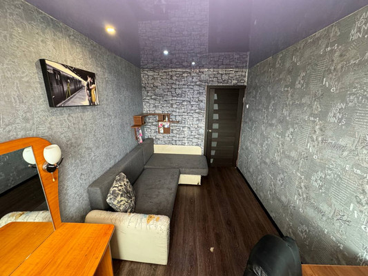 Продам трехкомнатную (3-комн.) квартиру, Советская ул, 18, Комсомольск-на-Амуре г