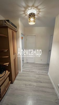 Продам однокомнатную (1-комн.) квартиру, Шоссе в Лаврики ул, 72к1, Мурино п