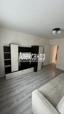 Продам однокомнатную (1-комн.) квартиру, Шоссе в Лаврики ул, 72к1, Мурино п