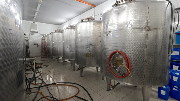Продам склад 1 000 м2, Радужная-1 (Чапаевец тер. ДНТ) ул, 10, Ставрополь г