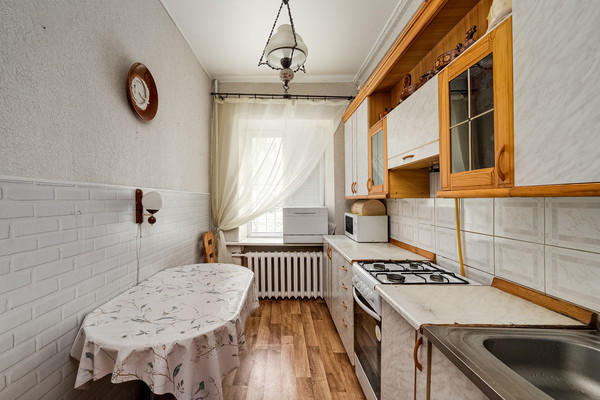 Продам двухкомнатную (2-комн.) квартиру, Авиационная ул, 5, Монино рп