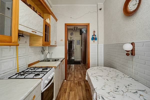 Продам двухкомнатную (2-комн.) квартиру, Авиационная ул, 5, Монино рп