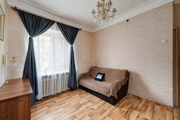 Продам двухкомнатную (2-комн.) квартиру, Авиационная ул, 5, Монино рп