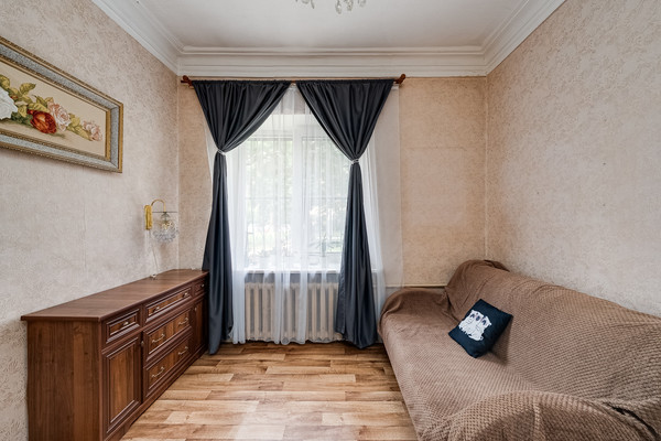 Продам двухкомнатную (2-комн.) квартиру, Авиационная ул, 5, Монино рп