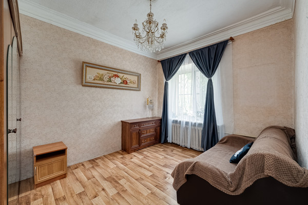 Продам двухкомнатную (2-комн.) квартиру, Авиационная ул, 5, Монино рп