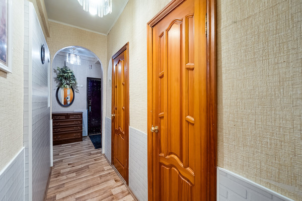 Продам двухкомнатную (2-комн.) квартиру, Авиационная ул, 5, Монино рп
