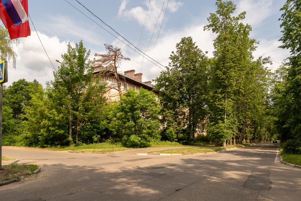Продам двухкомнатную (2-комн.) квартиру, Авиационная ул, 5, Монино рп
