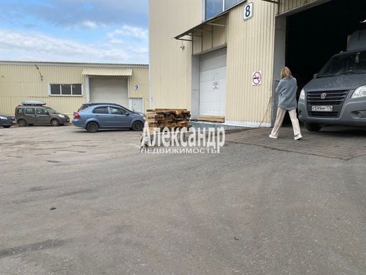Сдам склад 1 260 м2, Революции ш, д. 69, Санкт-Петербург г