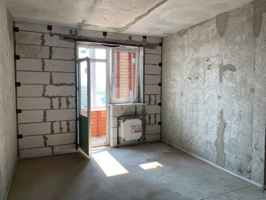 Продам однокомнатную (1-комн.) квартиру, Уральская ул, 87/7, Краснодар г
