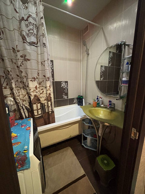 Продам двухкомнатную (2-комн.) квартиру, 9 Января ул, 233/26, Воронеж г
