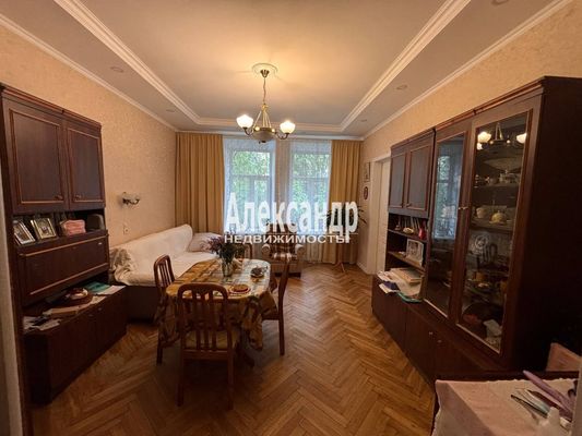 Продам многокомнатную квартиру, Всеволода Вишневского ул, 11, Санкт-Петербург г