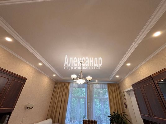 Продам многокомнатную квартиру, Всеволода Вишневского ул, 11, Санкт-Петербург г