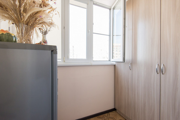 Продам двухкомнатную (2-комн.) квартиру, Магнитогорская ул, 1г, Ростов-на-Дону г