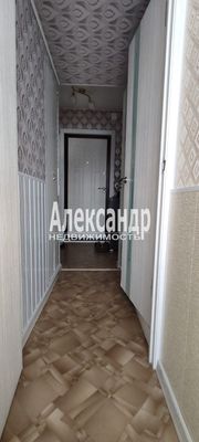 Продам двухкомнатную (2-комн.) квартиру, Сосновый Бор ул, 4, Восход пгт