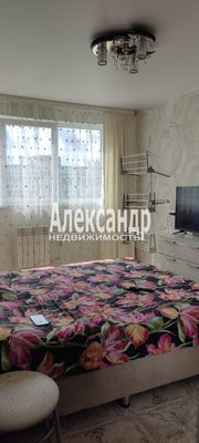 Продам двухкомнатную (2-комн.) квартиру, Сосновый Бор ул, 4, Восход пгт