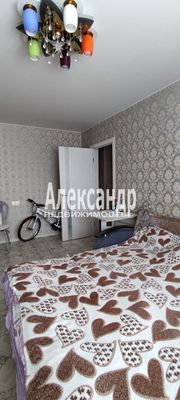 Продам двухкомнатную (2-комн.) квартиру, Сосновый Бор ул, 4, Восход пгт