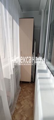 Продам двухкомнатную (2-комн.) квартиру, Сосновый Бор ул, 4, Восход пгт
