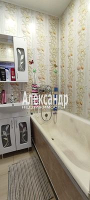Продам двухкомнатную (2-комн.) квартиру, Сосновый Бор ул, 4, Восход пгт