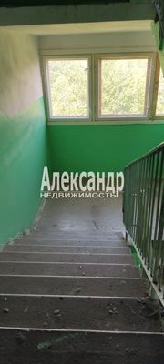 Продам двухкомнатную (2-комн.) квартиру, Сосновый Бор ул, 4, Восход пгт