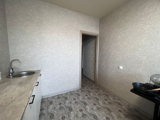 Продам однокомнатную (1-комн.) квартиру, им. Адмирала Серебрякова ул, 3к1, Краснодар г